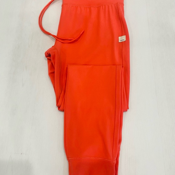 New Vuori bright coral daily form leggings, regular length - Picture 3 of 12
